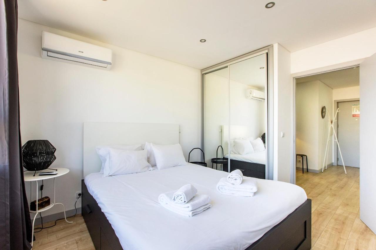 1Br Flat In Trindade W/ Ac By Metro Station Apartment Porto Luaran gambar